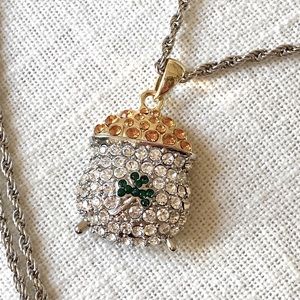Killarney Crystal Pot of Gold Pendant on 36” Chain☘️